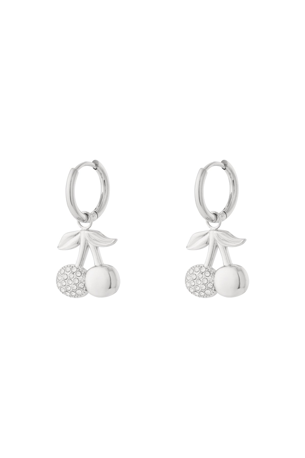 Cherry sparkle oorbellen